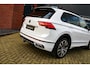 Volkswagen Tiguan 1.4 TSI eHybrid R-Line 245PK | Head-up | Pano | Trekhaak | IQ Light