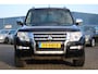 Mitsubishi Pajero MITSUBISHI 3.2 DI-D 190pk 4WD Grijskenteken Automaat 3500KG Cruise/Camera/Xenon/Navi/Stoelverwarming/Leder/18"LM
