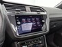 Volkswagen Tiguan 1.4 TSI eHybrid R-Line Business+ | PANO-SCHUIFDAK | CAMERA | NAVIGATIE | IQ LIGHT | KLIMAATREGELING | Trekhaak