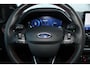 Ford Puma 1.0-125pk EcoBoost Mild-Hybrid ST-Line X. Weinig km's, net ingereden ! Heerlijk luxe hoogzitter ! Autm. airco, stoel-, stuur- en voorraamverwarming, camera, adaptieve cruise control, side- en laneassist, LED verlichting, digitaal dashboard etc.
