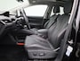 Skoda Enyaq iV 60 | PANORAMADAK | STOEL-STUUR VERWARMING | LEDER | ADAPTIEF CRUISECONTROL | ELEK.STOEL | CAMERA | LMV | SFEERVERLICHTING |
