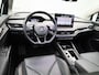Skoda Enyaq iV 60 | PANORAMADAK | STOEL-STUUR VERWARMING | LEDER | ADAPTIEF CRUISECONTROL | ELEK.STOEL | CAMERA | LMV | SFEERVERLICHTING |