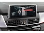 BMW 2-Serie Active Tourer 220i High Executive M-Sport / Automaat / Lederen Sportstoelen / Afn. Trekhaak / Head-Up