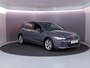 Volkswagen Golf 1.5 eHybrid Life Edition 204 pk Automaat (DSG) | Verlengde garantie | Navigatie via App | Parkeersensoren (Park assist) | Achteruitrijcamera | Adaptieve cruise control |