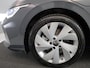 Volkswagen Golf 1.5 eHybrid Life Edition 204 pk Automaat (DSG) | Verlengde garantie | Navigatie via App | Parkeersensoren (Park assist) | Achteruitrijcamera | Adaptieve cruise control |