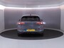Volkswagen Golf 1.5 eHybrid Life Edition 204 pk Automaat (DSG) | Verlengde garantie | Navigatie via App | Parkeersensoren (Park assist) | Achteruitrijcamera | Adaptieve cruise control |