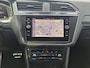 Volkswagen Tiguan 1.4 TSI eHybrid R-Line Business+ | NAVIGATIE | ACHTERUITRIJCAMERA | TREKHAAK | APPLE CARPLAY / ANDROID AUTO |