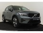 Volvo XC40 B4 (M-HYBRID) PLUS DARK -CAMERA|ADAP.CRUISE|VERW.VOORRUIT|TREKHAAK|HARMAN/KARDON|19"