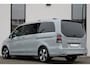 Mercedes-Benz EQV 300 L2 / AMG / New Model / Luchtvering / 7-Persoons / Burmester / Vol Opties / NIEUWSTAAT