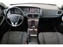 Volvo V40 Cross Country T4 AWD GEARTRONIC MOMENTUM *UNIEK!* -PANO.DAK|POWER-SEAT|STANDKACHEL|PARK-ASSIST|16"|VERW.VOORRUIT