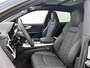 Audi Q8 55 TFSI e quattro Pro Line S | Glazen panoramadak | Trekhaak | Optiekpakket Zwart Plus | leder Bekleding met S-logo |  Lichtpakket plus | Glas Donker Tint | Comfortsleutel | Elektrische Voorstoelen | Uitgebreide voorverwarming.