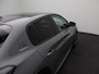 Peugeot 208 Hybrid 100 e-DCS6 GT | Achterbank in delen neerklapbaar | Achterruitverwarming | Achterspoiler