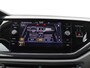 Volkswagen Polo 1.0 TSI Life Adaptieve Cruise Control, Stoelverwarming, App-connect, Climatronic, Navigatie, Virtual Cockpit, Parkeersensoren, Getint Glas, 15" Velgen