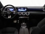 Mercedes-Benz A-klasse 180 Business Solution AMG | Panoramaschuifdak | Stoelverwarming | Achteruitrijcamera |  MULTIBEAM LED |