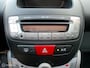 Peugeot 107 1.0 Black & Silver 5-Deurs - Airco - LM Velgen