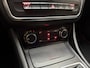 Mercedes-Benz A-klasse 180 Ambition *Stoelverwarming* 1/2 Lederen Sportstoelen / Navigatie / Cruise / ECC Clima / PDC V&A / 16'' LMV