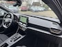 CUPRA Leon Sportstourer 1.4 e-Hybrid VZ Performance | Elektrische stoelen met memory, 19 inch copper velgen, Start knop stuur, Camera, Dealer onderhouden, zeer luxe!
