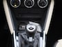 Mazda 2 1.5 Skyactiv-G Skylease GT | Trekhaak | Cruise Control | Stoelverwarming | Climate Control | Parkeersensoren | Lichtmetalen Velgen |