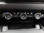 Citroën E-C4 EV Business 54 kWh 156pk | 416km WLTP Actieradius | Navigatie | Achteruitrijcamera | Parkeersensoren v+a | Stoelverwarming | Leder/Stof Comfortstoelen | Climate Control | Adaptieve Cruise Control | Full Led koplampen | Keyless | Dodehoeksensor | Verwarmde voorruit | 18" lichtmetalen velgen |