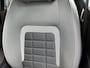 Citroën E-C4 EV Business 54 kWh 156pk | 416km WLTP Actieradius | Navigatie | Achteruitrijcamera | Parkeersensoren v+a | Stoelverwarming | Leder/Stof Comfortstoelen | Climate Control | Adaptieve Cruise Control | Full Led koplampen | Keyless | Dodehoeksensor | Verwarmde voorruit | 18" lichtmetalen velgen |
