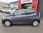 Toyota Aygo 1.0 VVT-i X-PLAY 4S-BANDEN AIRCO APPLE/ANDROID CAMERA BLUETOOTH EL-RAMEN/SPIEGELS NL-AUTO