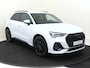 Audi Q3 45 TFSI e S edition | Trekhaak | Achteruitrijcamera | Dodehoek detectie | Keyless | Stoelverwarming | Cruise control | Navigatie |