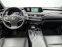 Lexus UX 250h Executive Line | Schuif/kanteldak | Navigatie | LM velgen | Parkeersensoren |