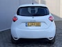 Renault Zoe R135 Intens 52 kWh / Dealer onderhouden / Koop Accu SoH 95,82 % / NL auto / Batterijgarantie tot 12-2028 < 160.000 km / CCS snelladen / Navigatie / Achteruitrijcamera / Stuur- en stoelverwarming / Dode hoek detectie / Apple Carplay Android / 16" LM wielen /