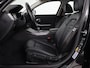 BMW 3-Serie 320e Business Edition Plus | Leder | Stoelverwarming | Live Cockpit | Carplay | Navigatie | Full LED | Parkeerhulp | Climate control | Bluetooth | PHEV | Plug In