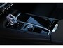 Volvo V60 T6 Plug-in hybrid AWD Plus Dark | Verwarmbare voorstoelen+stuurwiel+achterstoelen | Rondom zichtcamera | Premium audio by Harman Kardon | Verwarmbare voorruit | 18 inch Lichtmetalen velgen