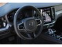Volvo V60 T6 Plug-in hybrid AWD Plus Dark | Verwarmbare voorstoelen+stuurwiel+achterstoelen | Rondom zichtcamera | Premium audio by Harman Kardon | Verwarmbare voorruit | 18 inch Lichtmetalen velgen