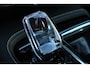Volvo V60 T6 Plug-in hybrid AWD Plus Dark | Verwarmbare voorstoelen+stuurwiel+achterstoelen | Rondom zichtcamera | Premium audio by Harman Kardon | Verwarmbare voorruit | 18 inch Lichtmetalen velgen