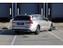 Volvo V60 T6 Plug-in hybrid AWD Plus Dark | Verwarmbare voorstoelen+stuurwiel+achterstoelen | Rondom zichtcamera | Premium audio by Harman Kardon | Verwarmbare voorruit | 18 inch Lichtmetalen velgen