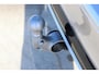 Volvo V60 T6 Plug-in hybrid AWD Plus Dark | Verwarmbare voorstoelen+stuurwiel+achterstoelen | Rondom zichtcamera | Premium audio by Harman Kardon | Verwarmbare voorruit | 18 inch Lichtmetalen velgen