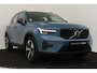 Volvo XC40 B4 (M-HYBRID) PLUS DARK -CAMERA|ADAP.CRUISE|VERW.VOORRUIT|TREKHAAK|HARMAN/KARDON|19"