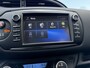 Toyota Yaris 1.5 Hybrid Bi-Tone Active | Stoelverwarming | Navigatie