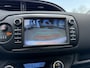 Toyota Yaris 1.5 Hybrid Bi-Tone Active | Stoelverwarming | Navigatie