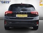 Ford Focus hatchback/sedan Titanium X