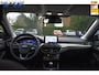 Ford Focus hatchback/sedan Titanium X