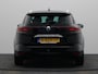 Renault Megane Estate 140pk TCe Intens | Trekhaak | 1700kg geremd | Stoel- stuurverwarming | Dealer onderhouden | Head-up display | Achteruitrijcamera |