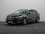 Renault Megane Estate 140pk TCe Intens | Trekhaak | 1700kg geremd | Stoel- stuurverwarming | Dealer onderhouden | Head-up display | Achteruitrijcamera |