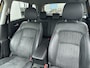 Suzuki Vitara 1.4 Boosterjet Style Smart Hybrid | GEEN AFLEVERKOSTEN | Trekhaak | All seasonbanden | Parkeersensoren voor en achter | Climate Control