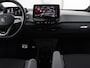 Volkswagen ID.3 First Plus 58 kWh | Stoel & stuurverwarming | Camera | Adaptive cruise | Sfeerverlichting | Carplay | Navigatie | Matrix LED | Parkeerhulp | Sfeerverlichting | Climate control