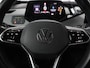 Volkswagen ID.3 First Plus 58 kWh | Stoel & stuurverwarming | Camera | Adaptive cruise | Sfeerverlichting | Carplay | Navigatie | Matrix LED | Parkeerhulp | Sfeerverlichting | Climate control