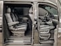 Mercedes-Benz V-klasse 300d Extra Lang Avantgarde Dubbele Cabine | ELEKTRISCHE SCHUIFDEUREN | STOELVERWARMING | STANDKACHEL | LEDER | MBUX | 360 |