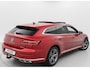 Volkswagen Arteon Shooting Brake eHYBRID 218PK DSG R-LINE BUSINESS+ TREKHAAK/CAMERA/PANORAMADAK