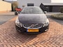 Volvo V60 1.6 T3 Kinetic | Cognac Leer!! | Navi | 17 inch