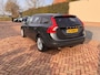 Volvo V60 1.6 T3 Kinetic | Cognac Leer!! | Navi | 17 inch