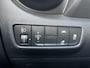 Hyundai Kona Electric EV Comfort 64 kWh / Trekhaak / Navigatie / Apple Carplay & Android Auto / Warmtepomp / Climate Control / Cruise Control Adaptief / Dealer onderhouden /