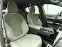 Volvo EX30 Extended Range Plus / Pine interieur / Getint glas / El. Trekhaak / 19'' / Zwart Dak / Harman & Kardon / El. Achterklep / ACC / BLIS /